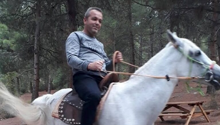 denize-giren-ogretmen-bogularak-hayatini-kaybetti-zDsuq8Qs.jpg