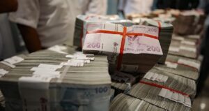 hazineden 155 milyar liralik borclanma a5sq8yTC.jpg